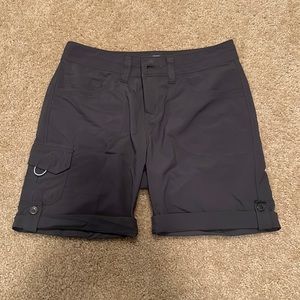 Mountain Hardware Cargo Shorts Like New